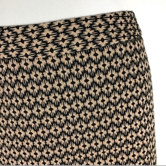 Worthington Textured Pencil Stretchy Skirt 8 - Picture 3 of 6